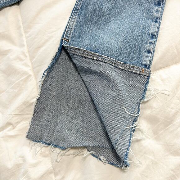 Zara High Rise Distressed Split Hem Jeans Light Wash Women’s Size 4 EUC - Picture 10 of 10